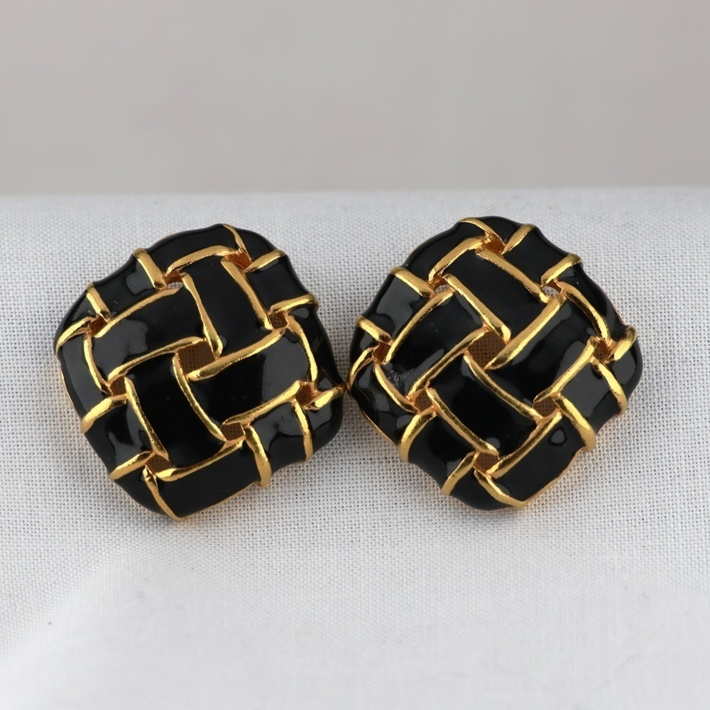 Vintage 80s Gold Tone & Black Enamel Woven Statement Earrings - Picture 2 of 3